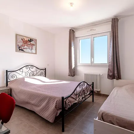 Le Ricanto - Appt Vue Mer Montagne Apartamento *