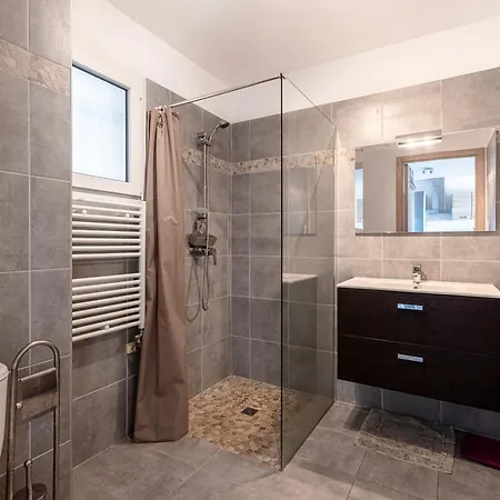 Apartamento Le Ricanto - Appt Vue Mer Montagne *